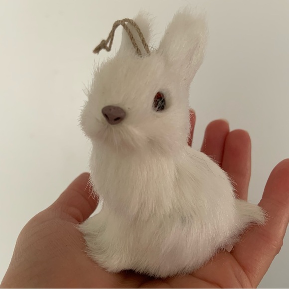 Bunny Rabbits Ornaments, Soft Bunnies, 2 of them, White and Gray Rabbits. - Picture 3 of 12